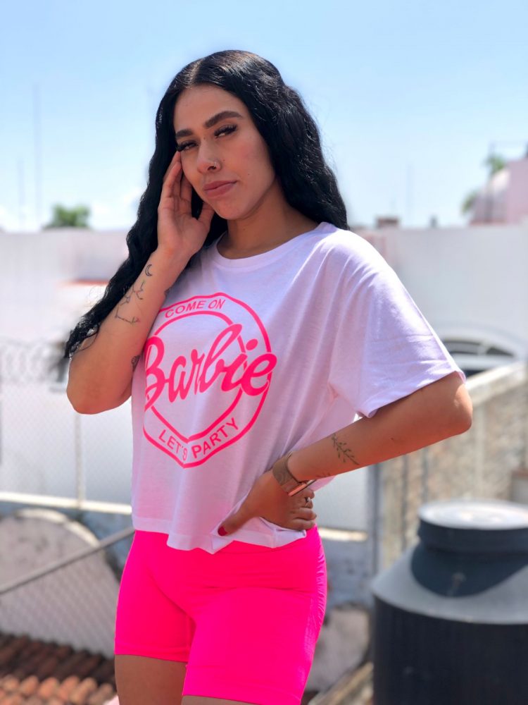 Playera Algodón Barbie Sello