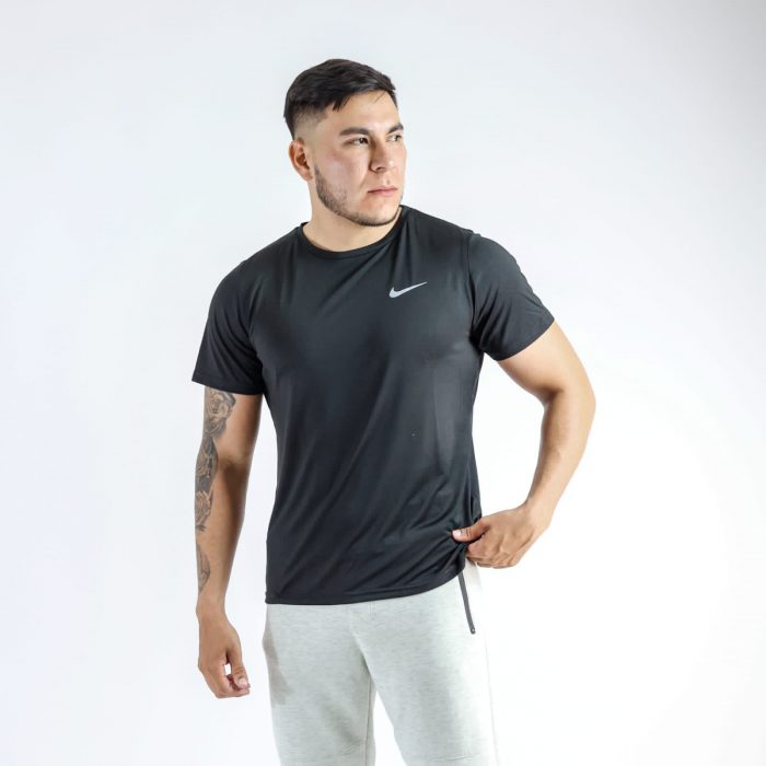 Caja 25 Playeras Marcas Premium - Imagen 5